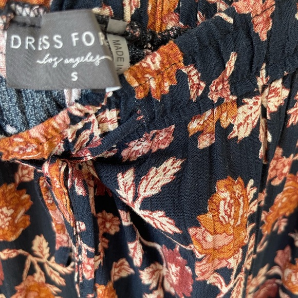 Dress Forum Boutique Brand Floral Tiered Elasticized Waistband Maxi Skirt Size S - Picture 9 of 10